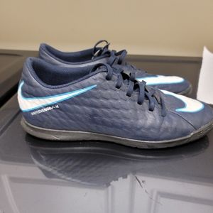 Nike Hypervenom X Indoor Soccer Men US 8.5 Shoes Black/Blue